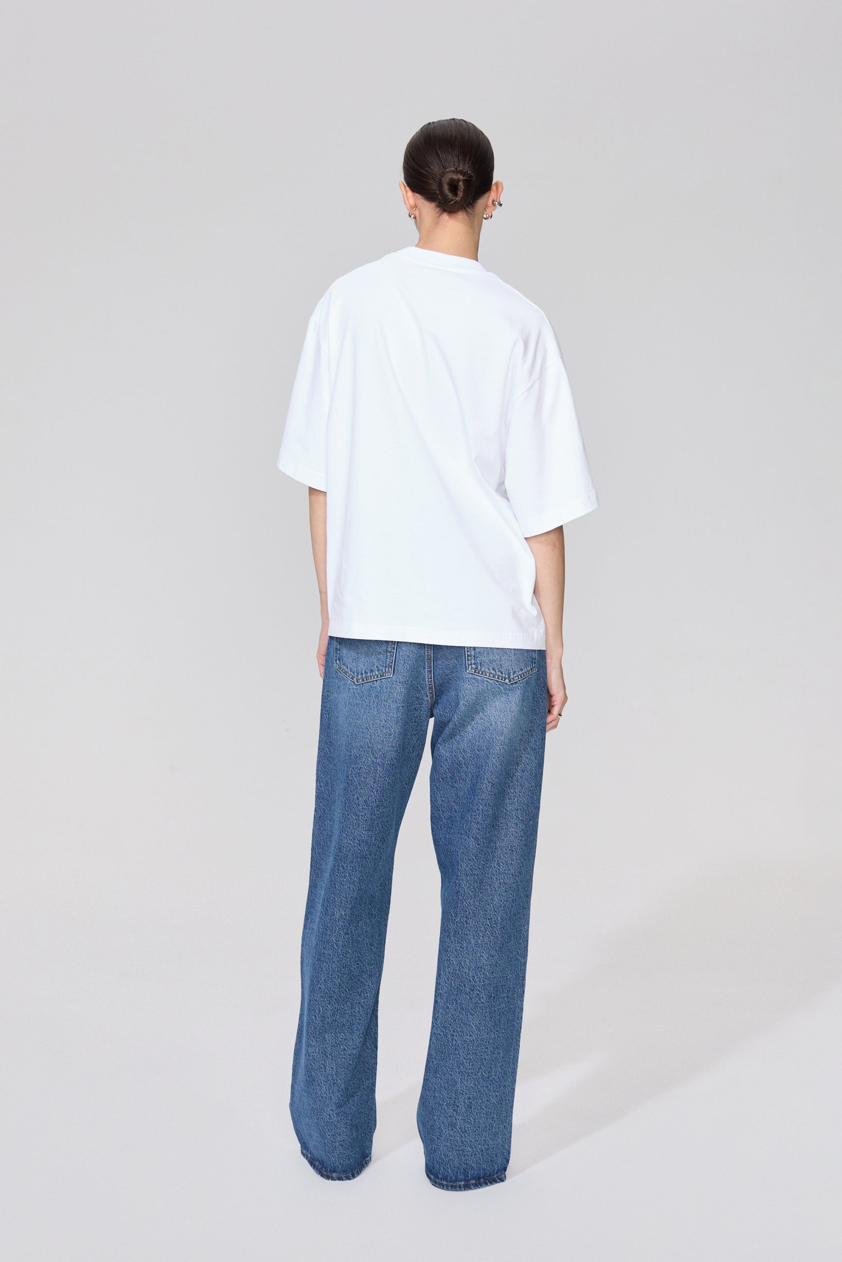 T-SHIRT FIVE